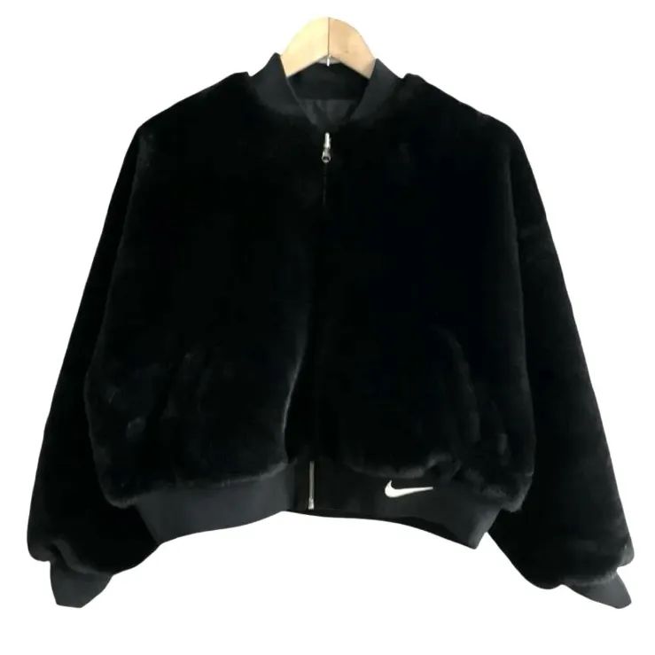 NIKE ナイキ ウィメンズ NSW FAUX FUR BOMBEER ファックス ファー ボンバー ジャケット FB8693-010 リバーシブル レディース M