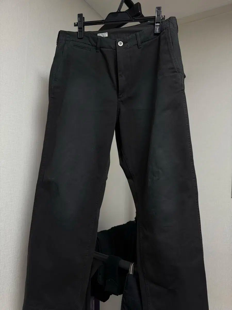 ヘビーユーズド 1942 チノ スラックス ダイド ブラック 3