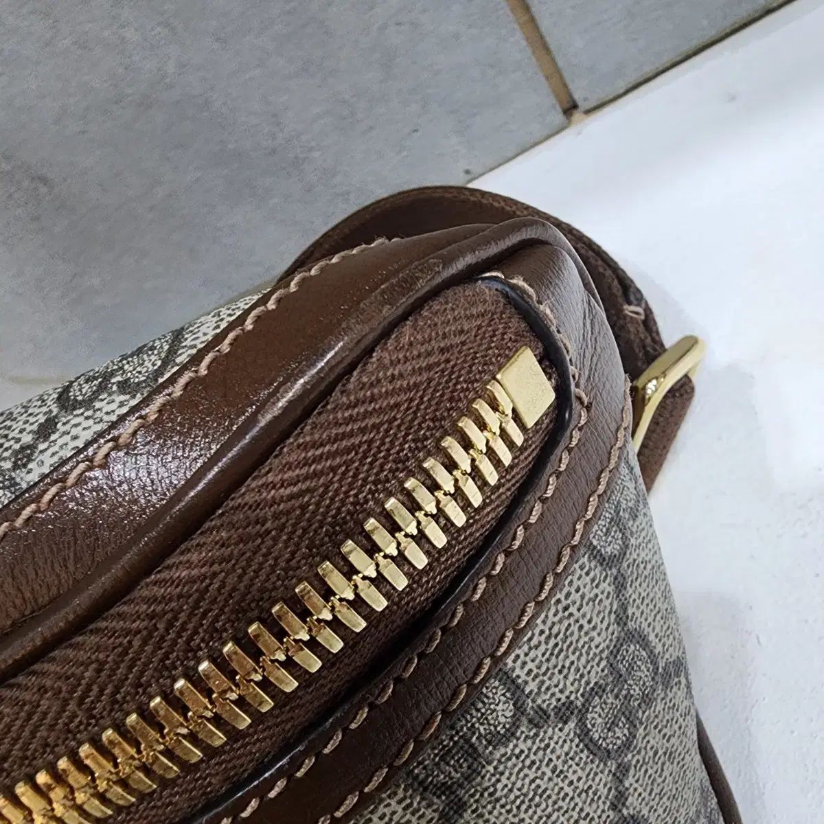 G ベルトバッグ