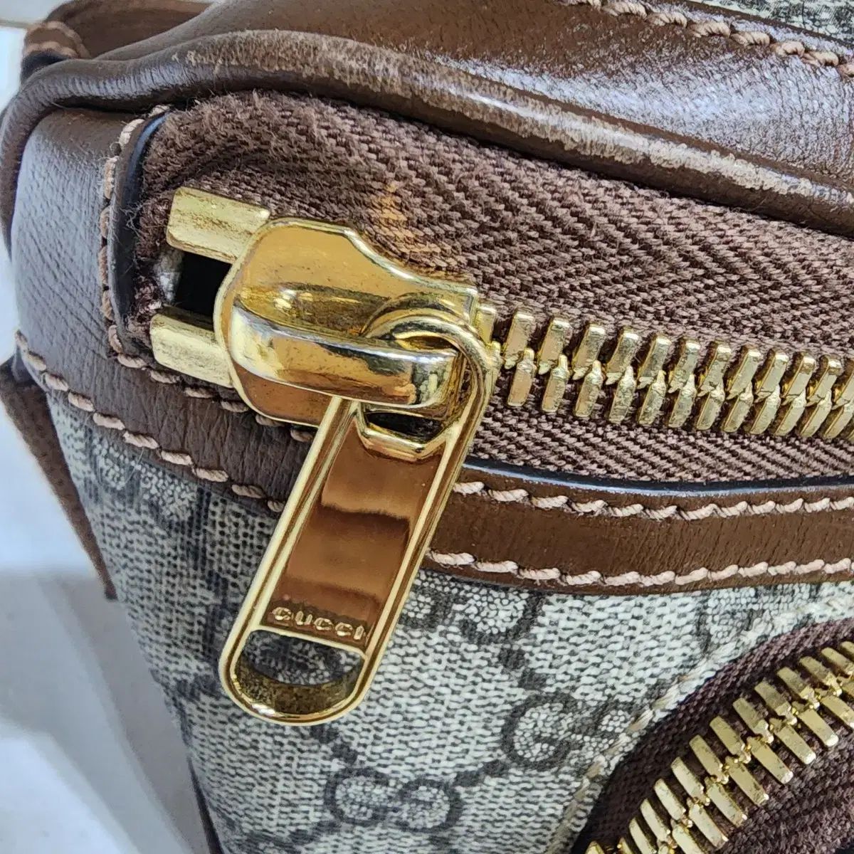 グッチ インターロッキング