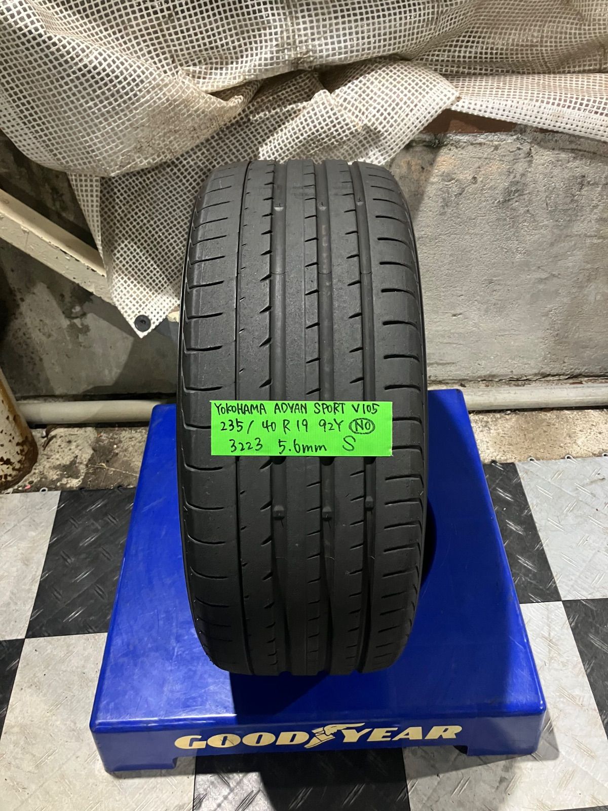 送料込み 235|40R19 92Y 2025年製 YOKOHAMA ADVAN SPORT V105 NO ヨコハマ アドバンスポーツ ポルシェ承認タイヤ1本