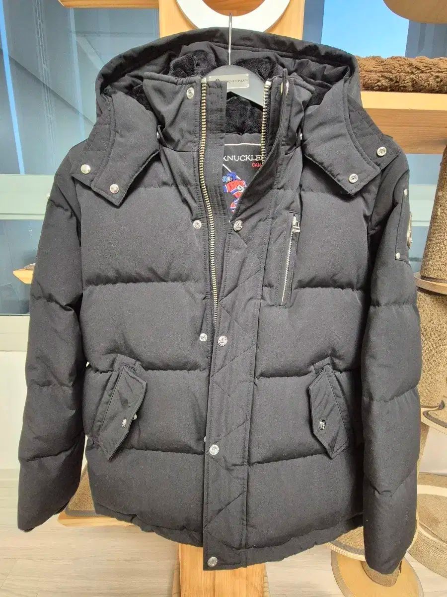 MOOSE KNUCKLES ムースナックルズ レディース キッズ ショートダウン