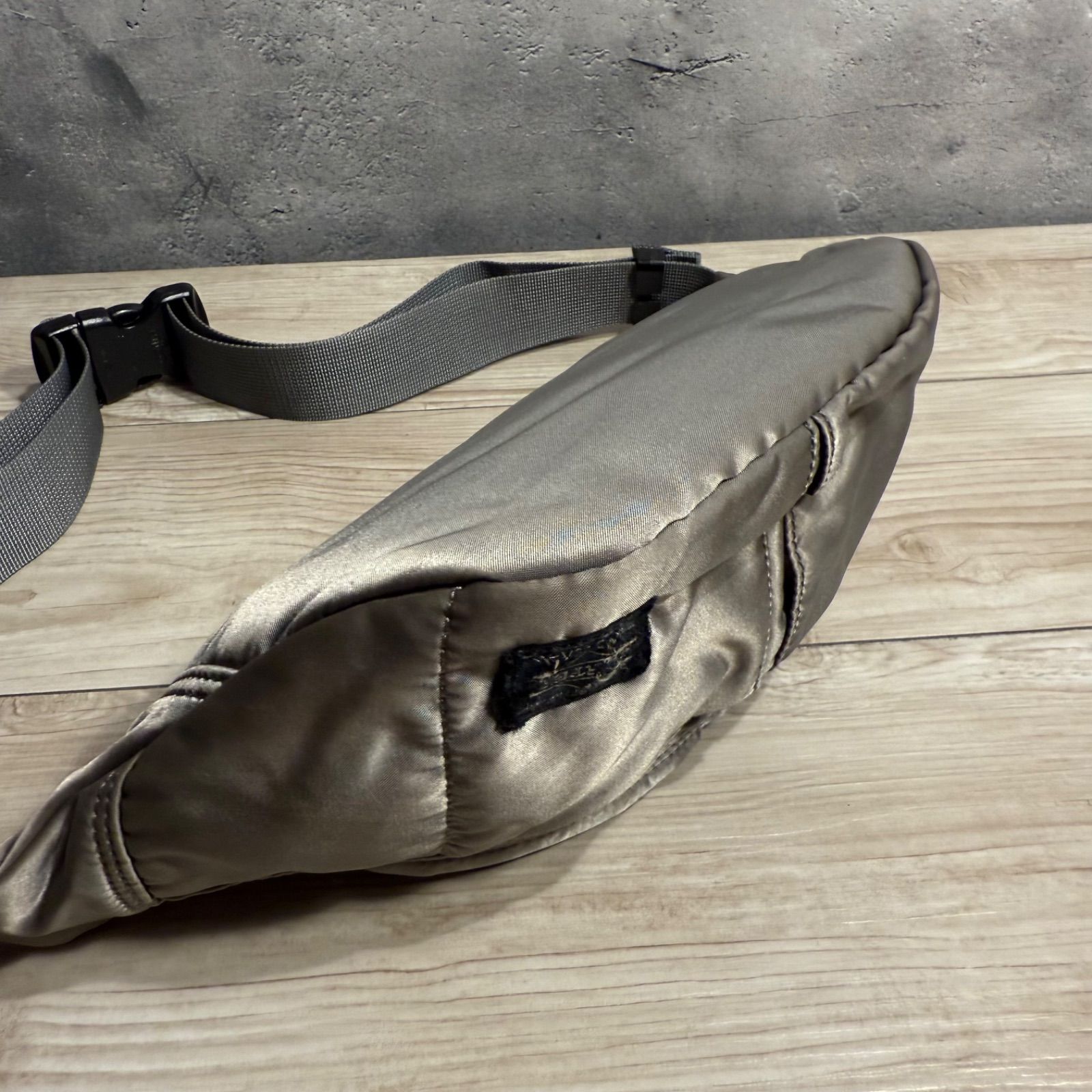 PORTER ショルダーバッグ シルバーグレー 希少 廃盤】 PORTER タンカー