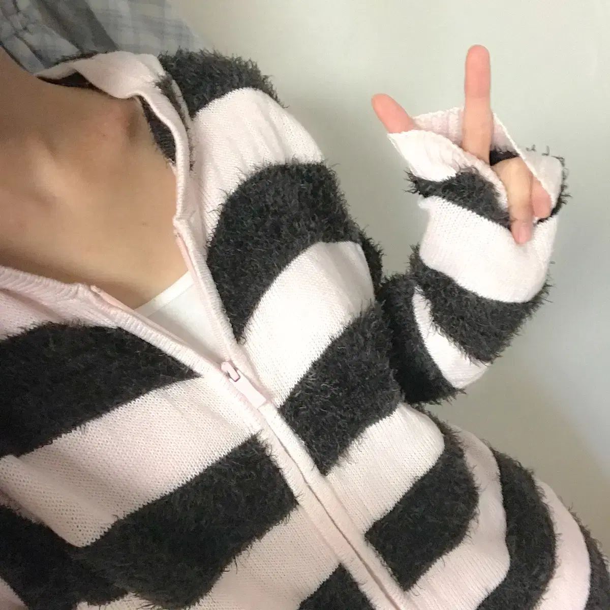 ヴィンテージいちごチョコ ピンク ブラウン ファー ツーウェイ フードジップアップ 姫ギャル ロギャル ラテ ちゃーん