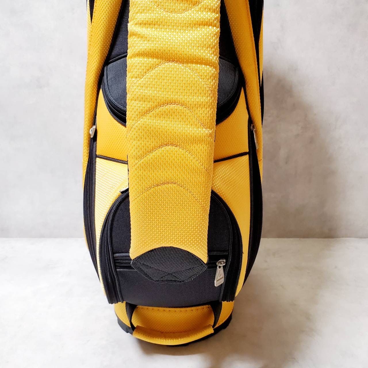 良品】le coq sportif ルコックスポルティフ キャディバッグ イエロー