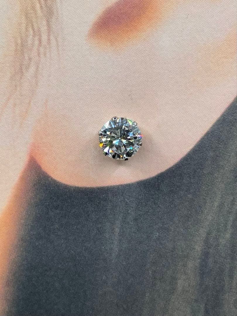 専用JJ203★高級 大粒ダイヤモンド1.014ct プラチナ ピアス ソ2枚付 JJ203☆高級 大粒ダイヤモンド1.014ct プラチナ ピアス ソ2枚付 - メルカリ