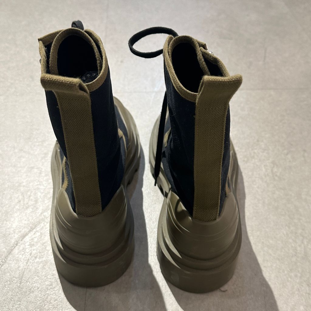 BOTTEGA VENETA ボッテガヴェネタ Bicolor Canvas Combat Boots レースアップブーツ カーキ ブラック size 41 26 cm 代官山A 08