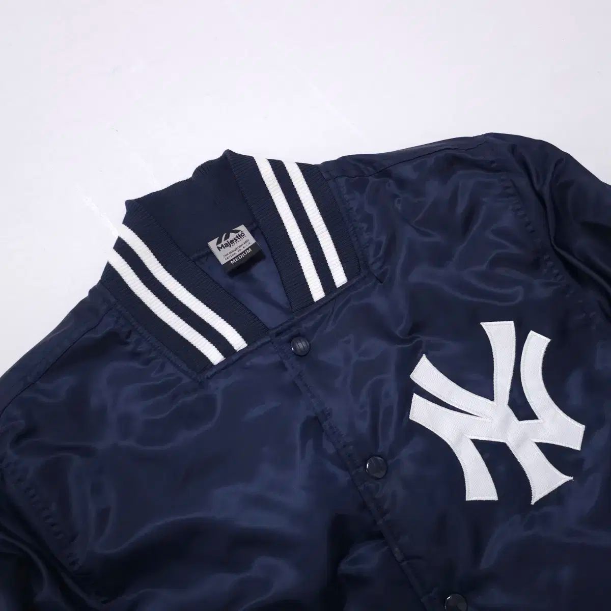 マジェスティック YORKヤンキース 日本版 スタジアム ジャケット