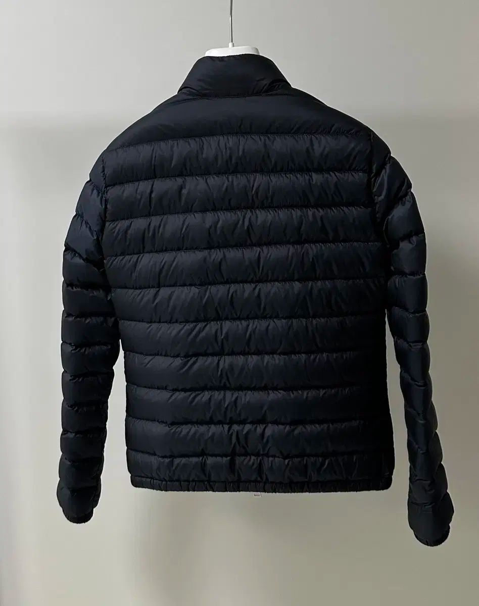 1 モンクレール らんす レディース 軽量 ダウン