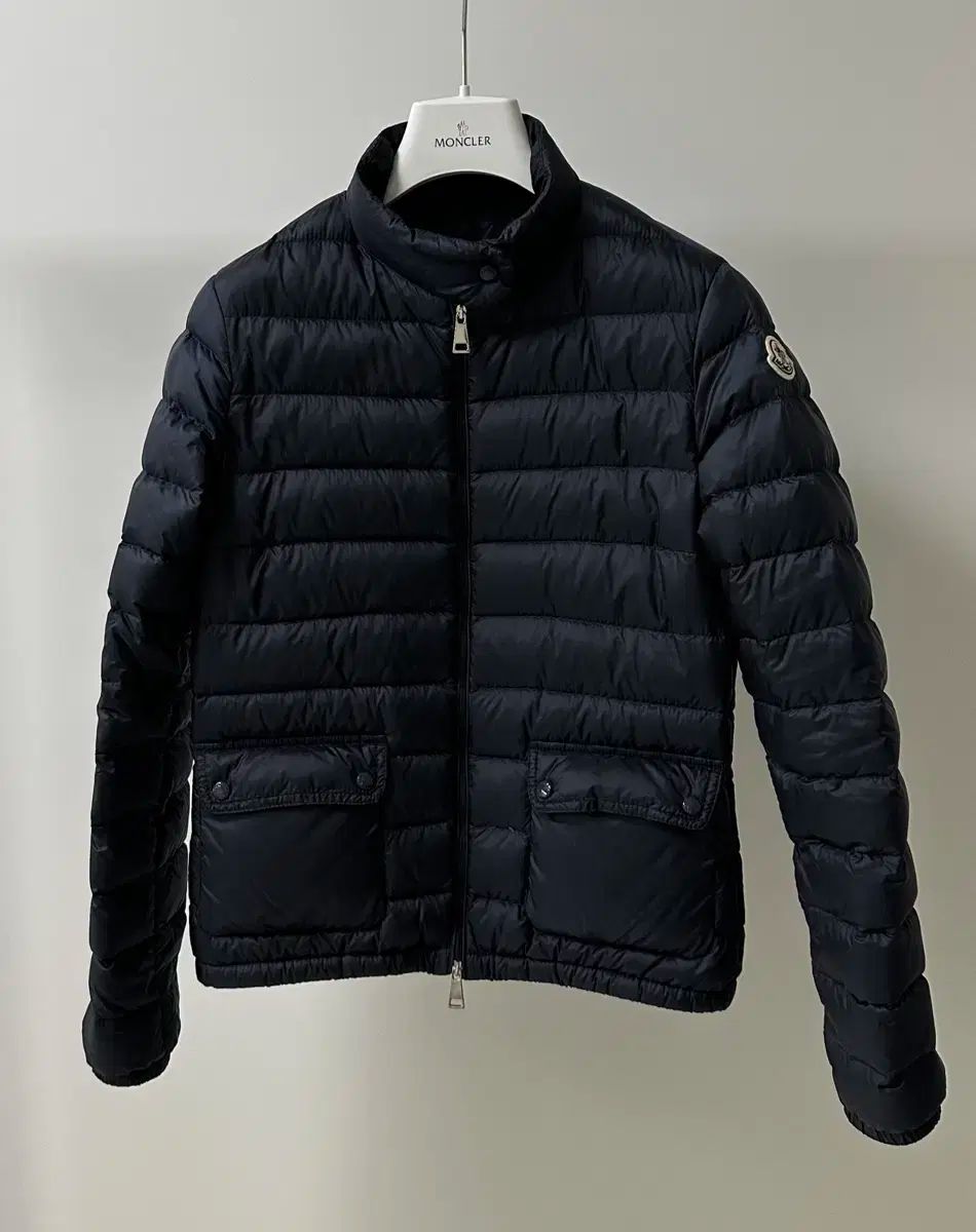 1 モンクレール らんす レディース 軽量 ダウン