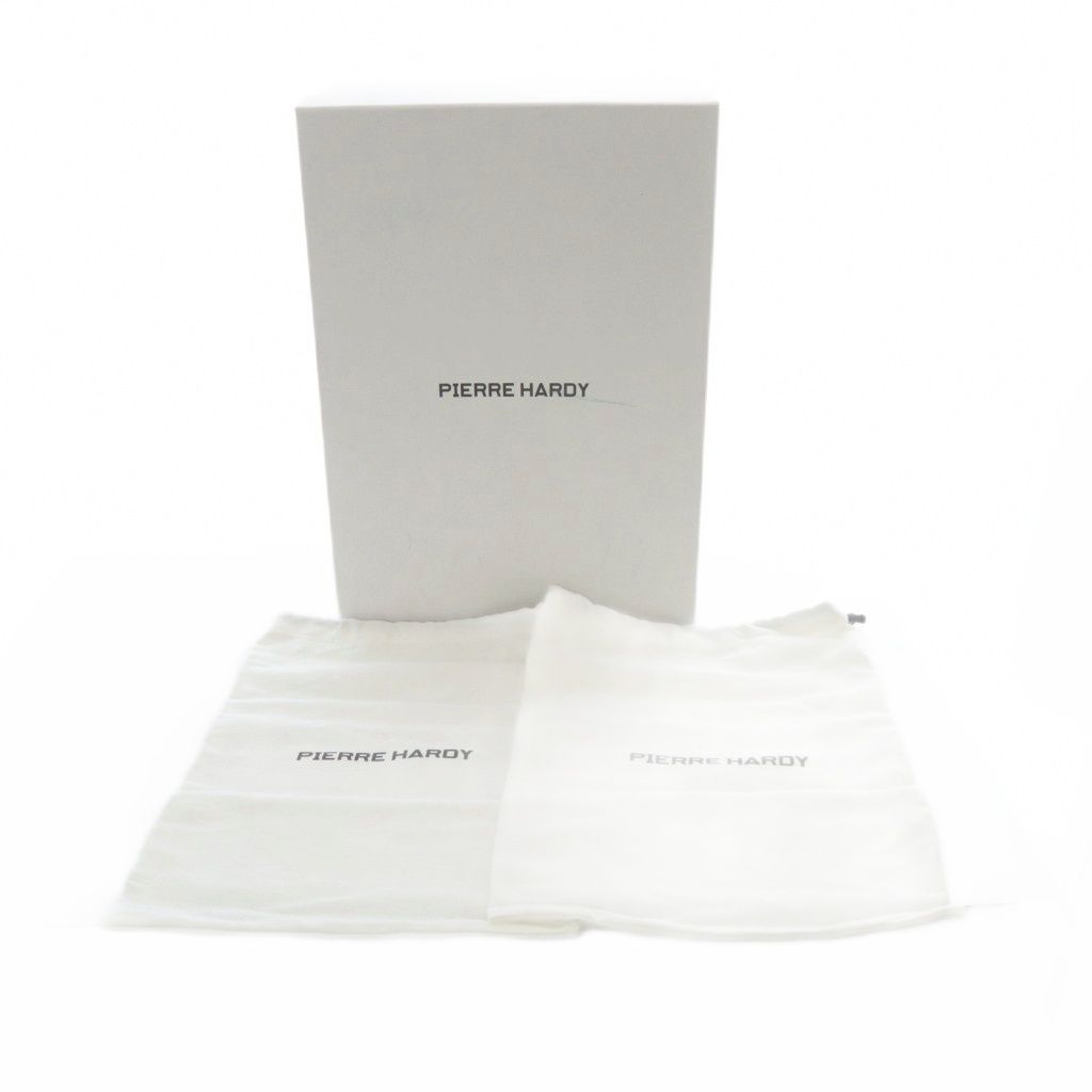 フラット レザー