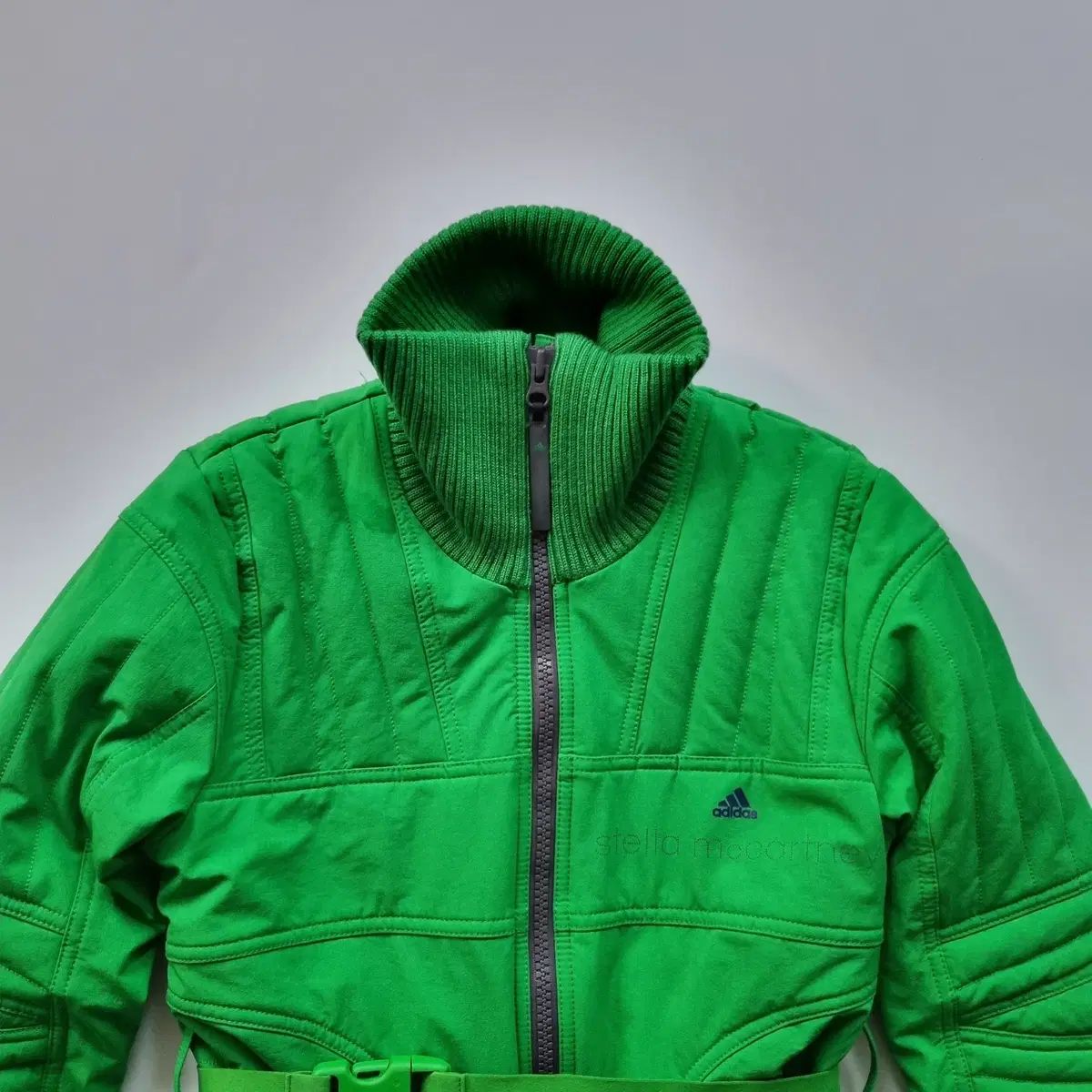 アディダス ステラ