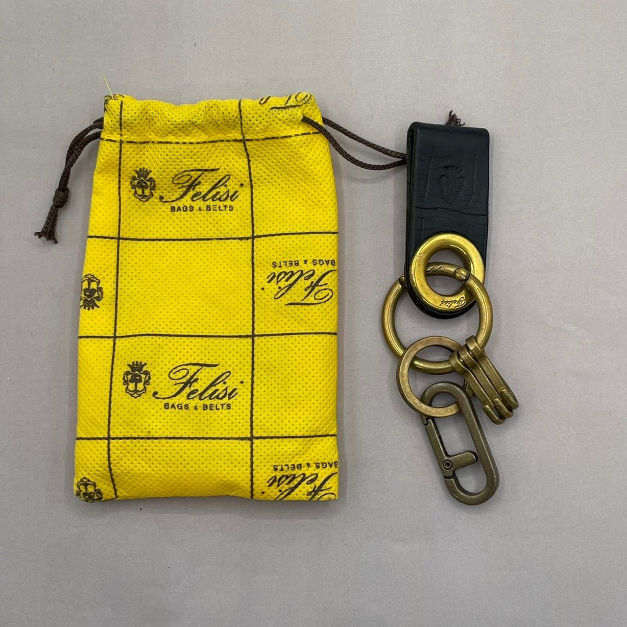 極美品 Felisi フェリージ キーホルダー キーリング レザー