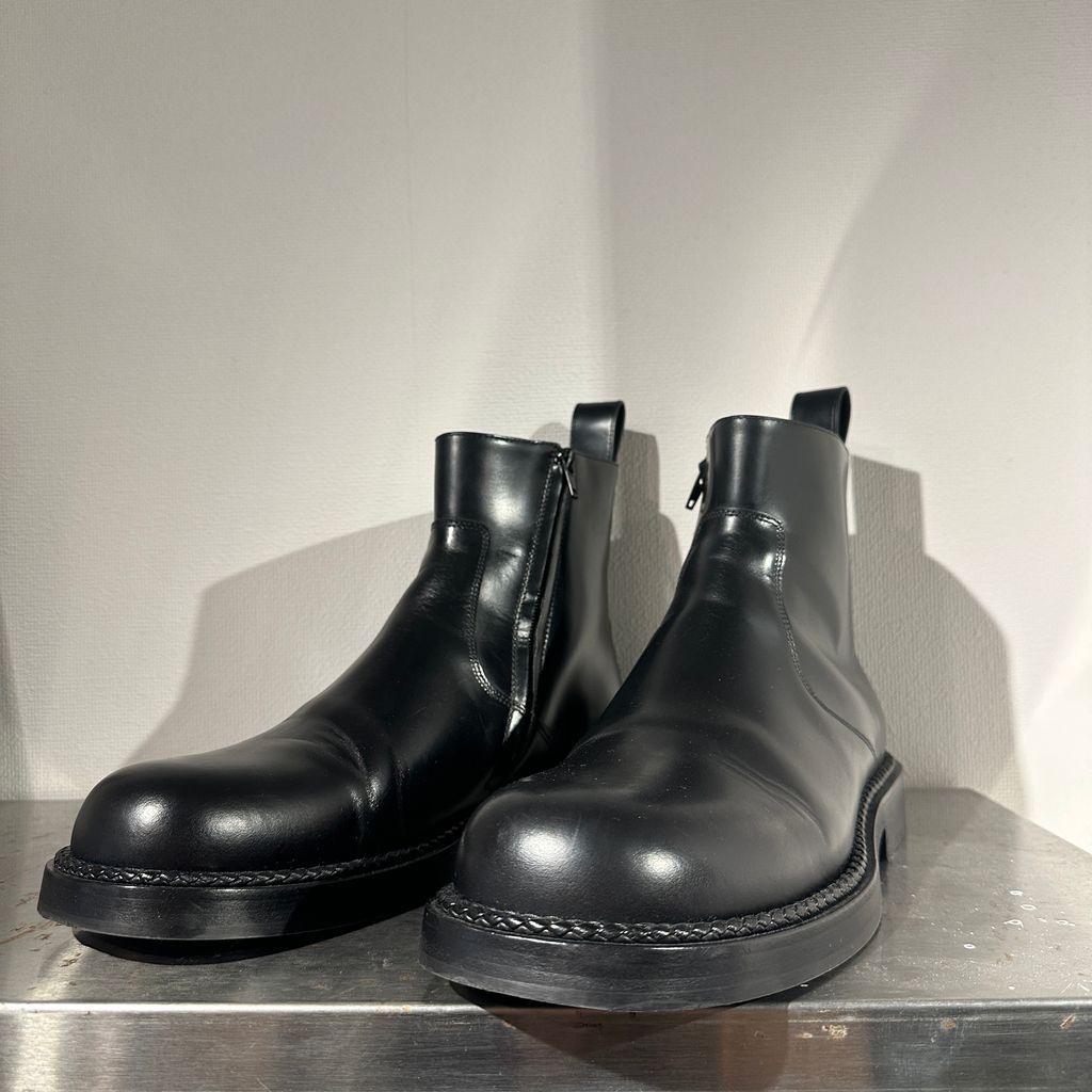 BOTTEGA VENETA ボッテガヴェネタ STRUT ANKLE BOOT サイドジップ アンクルブーツ ブラック size 42 27cm 表参道A10