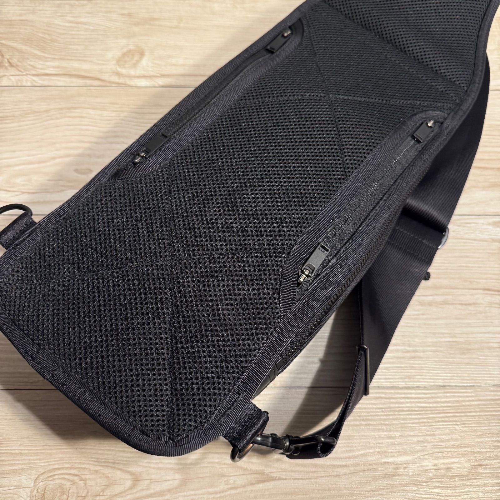  PORTER HEAT ワンショルダー 黒 ボディバッグ ウエストポーチ バッグ