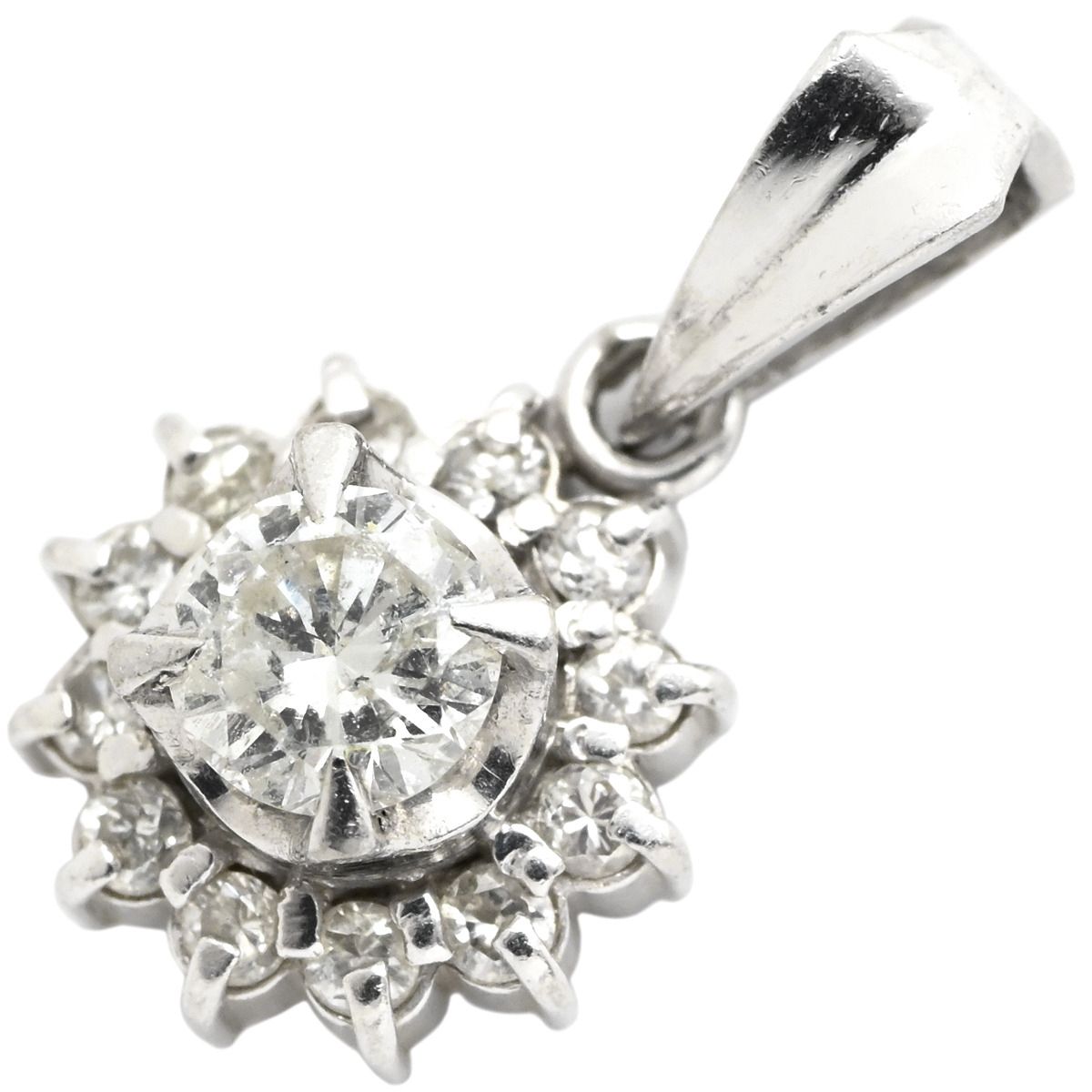 ペンダントトップ Pt900 ダイヤモンド プラチナシルバー プラチナム ペンダントヘッド センターダイヤ パヴェ メレダイヤ フラワーモチーフ
