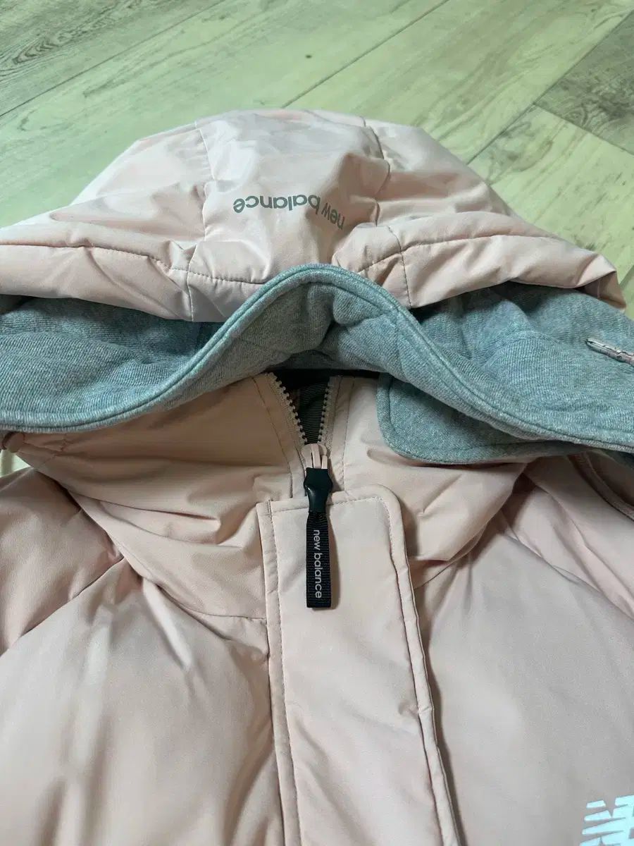 ニューバランス 연아ダウン ミディアム ピンク