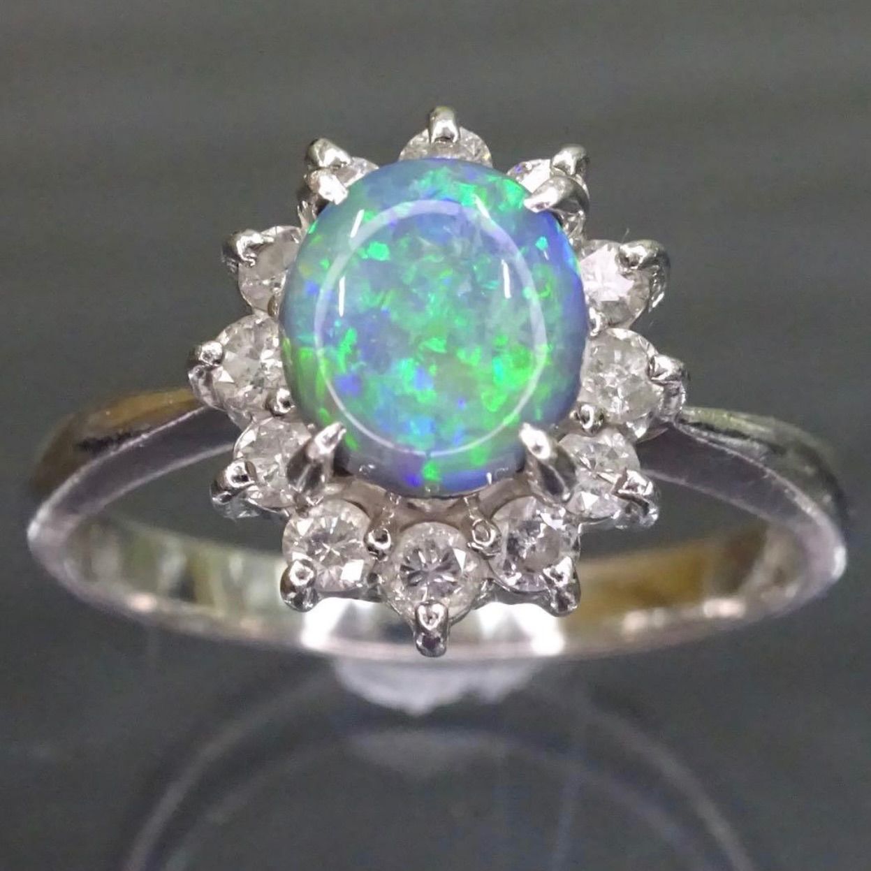 プラチナ pt900 天然ブラックオパール0.89ct 天然ダイヤモンド