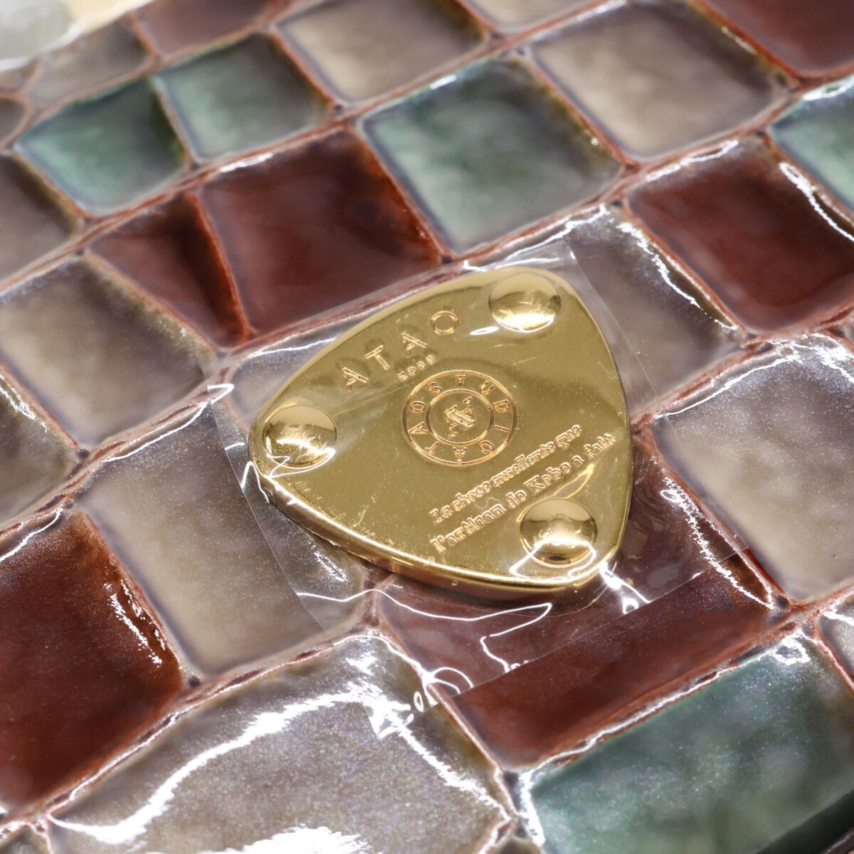 ATAO アタオ 【新品同様】hippo ヒッポ 手帳型 スマホケース - メルカリ