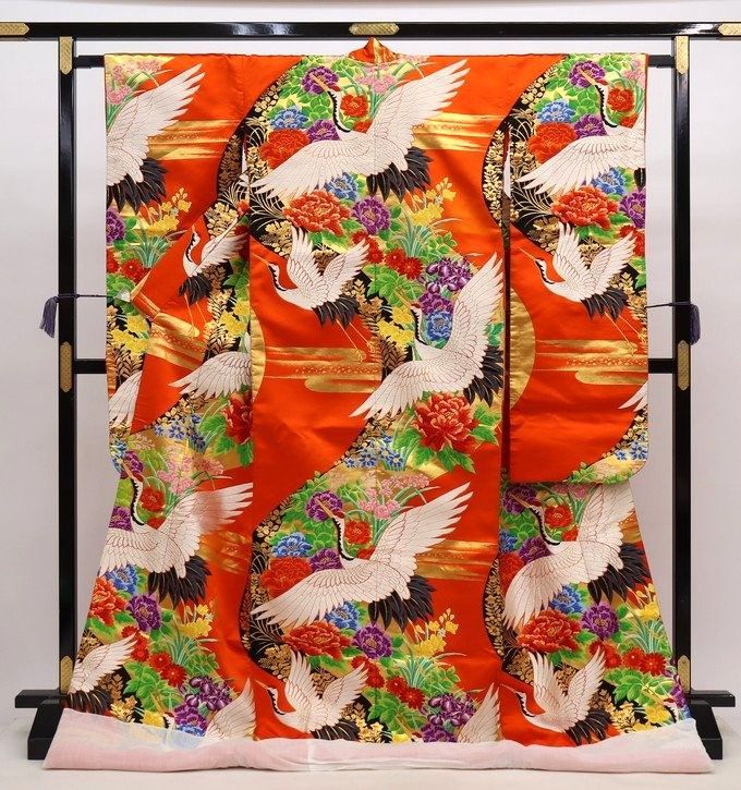 色打掛 最高峰和装 金 鶴 花畑 ゴールド used b1803