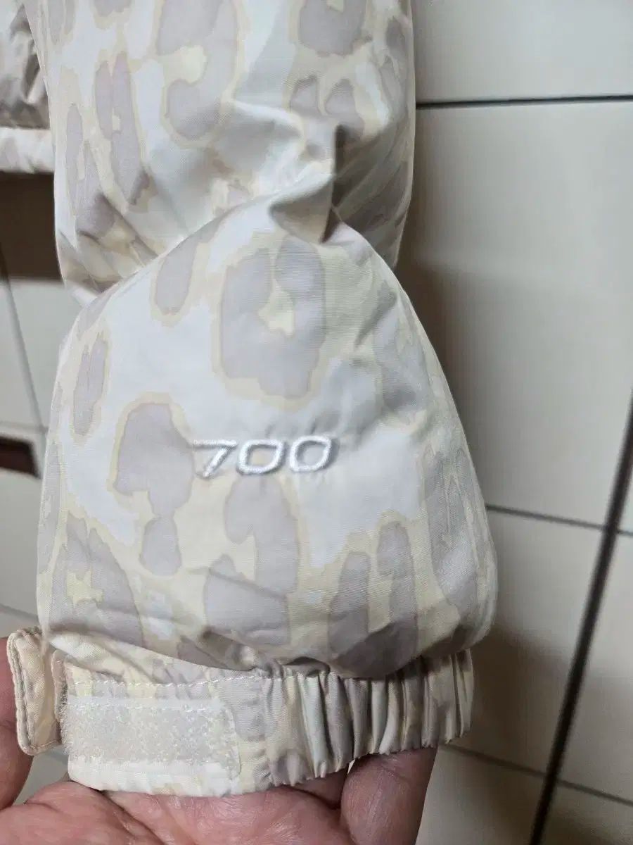 ヌプシ ショートダウン