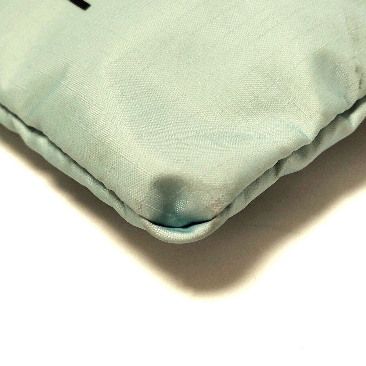 - ライトブルー×グレー×マルチ