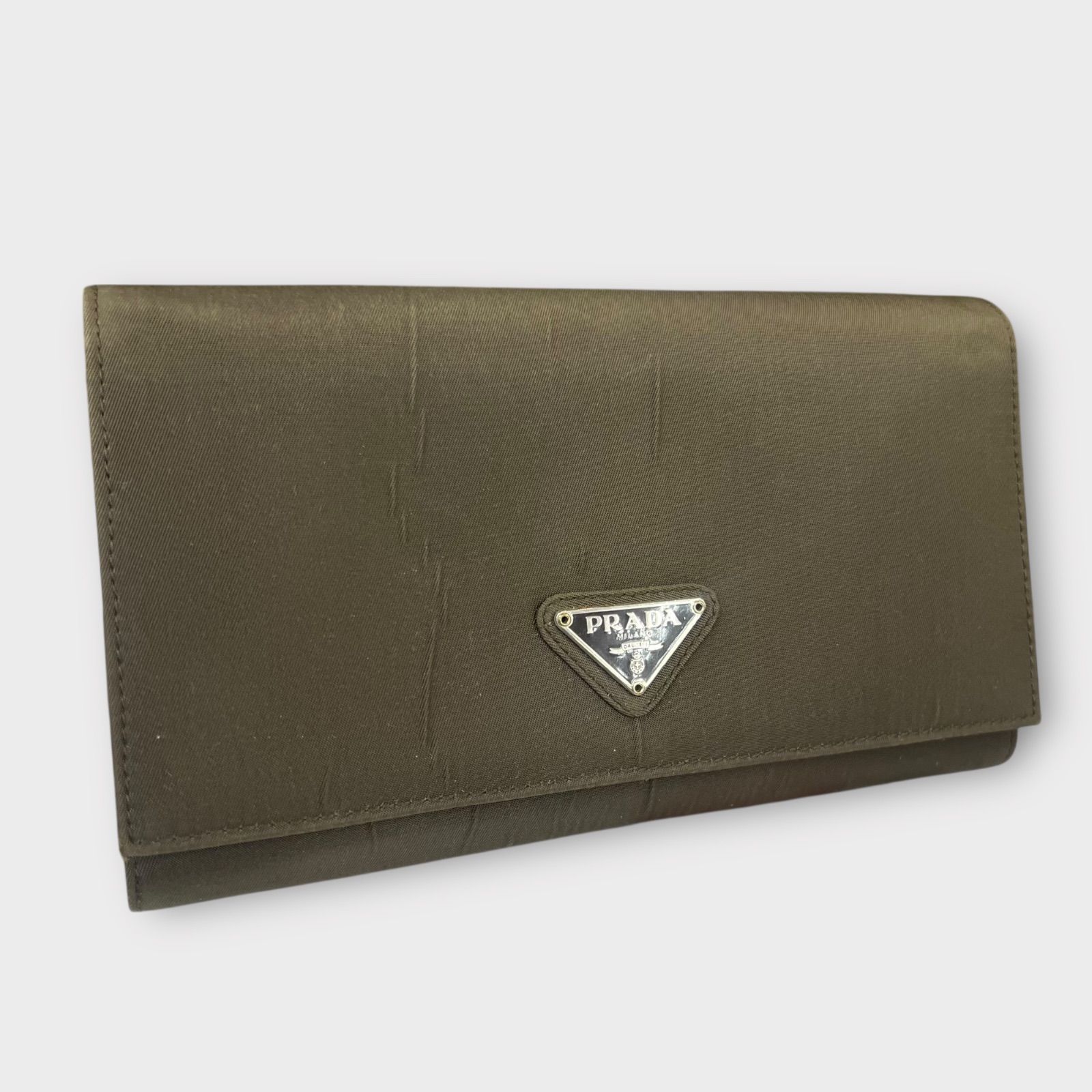 PRADA 長財布 M608 テスート PRADA ナイロン 長財布 プラダ M608 二つ折り 三角ロゴプレート