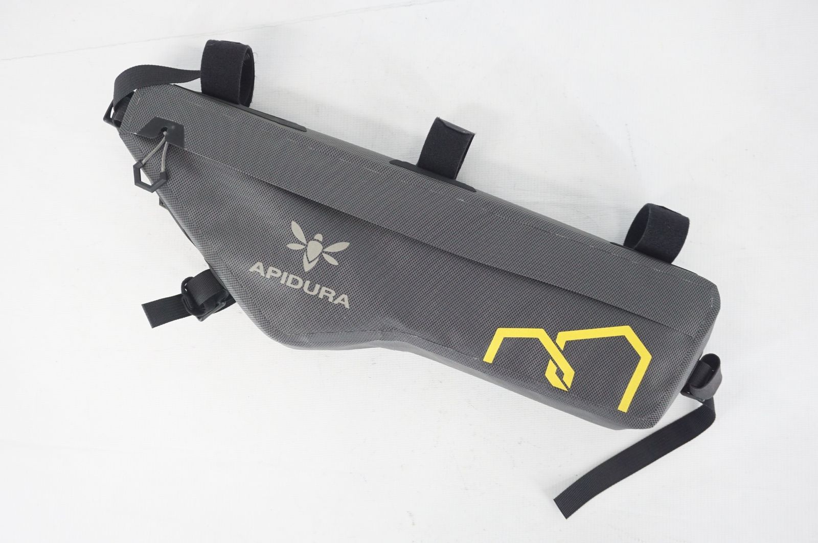 APIDURA アピデュラ エクスペディション 3L フレームバッグ バイチャリ阪急塚口店