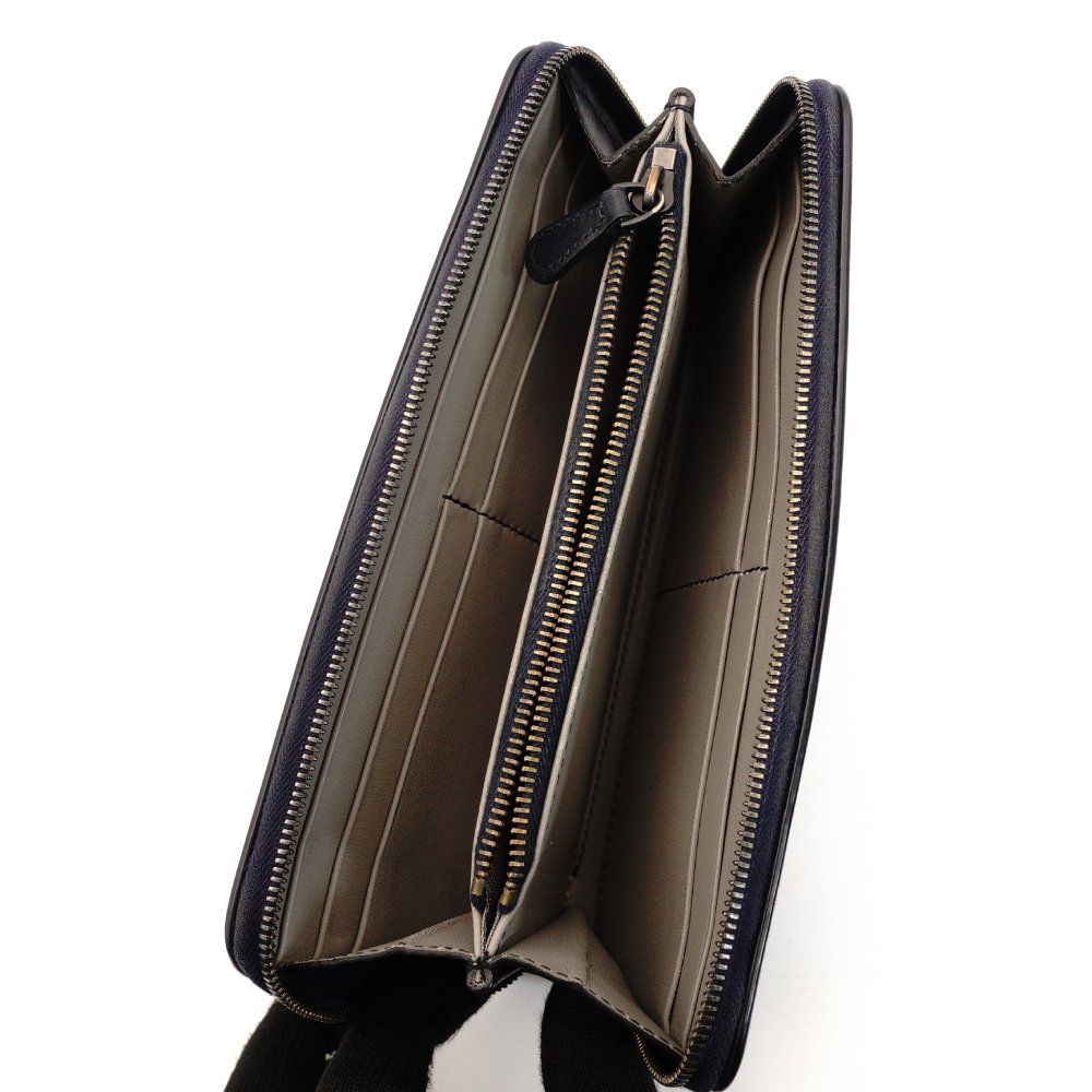 ネイビー 長財布