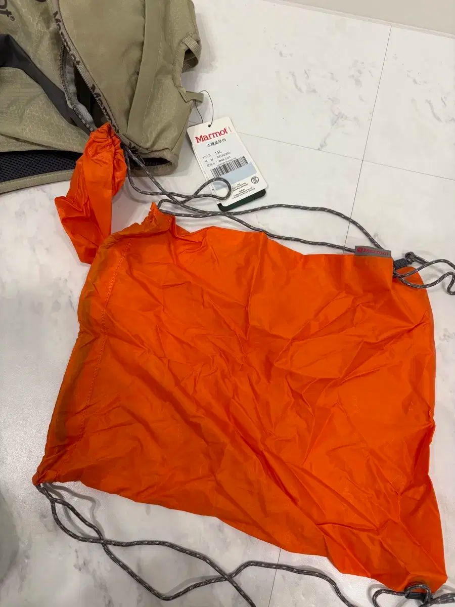 スパローリュックサック 15L