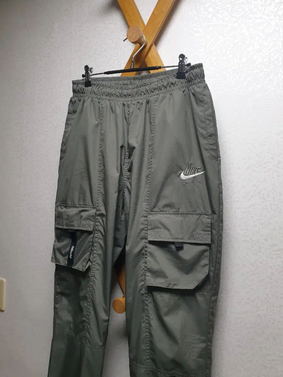 L 34 36 ナイキ エアウーブン カーゴジョガーパンツ
