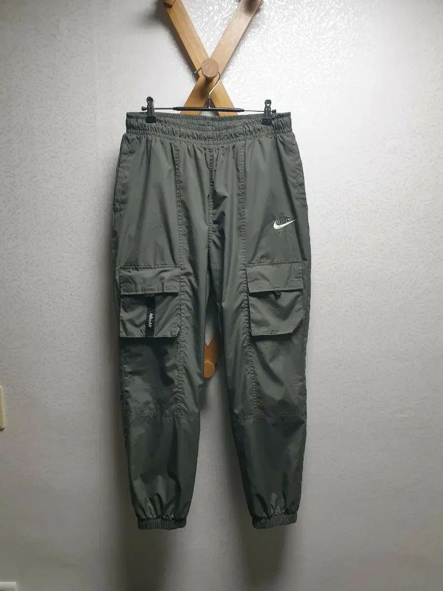 L|34 36 ナイキ エアウーブン カーゴジョガーパンツ
