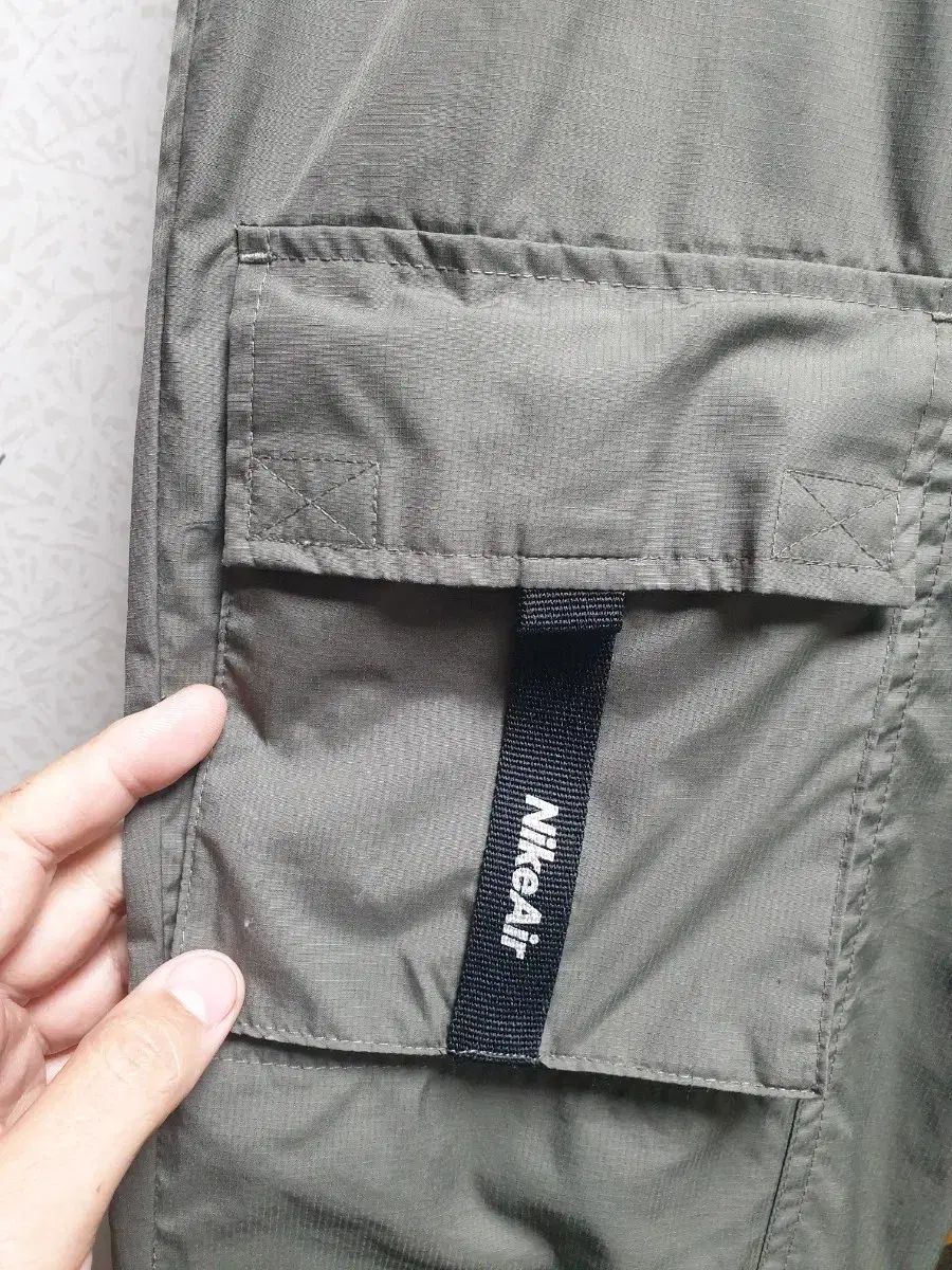 カーゴジョガーパンツ