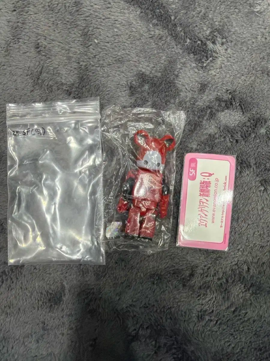 ベアブリック 25탄 SFICYシークレットエヴァンゲリオン アスカ