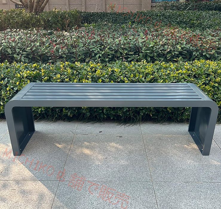 アウトドアガーデンベンチ 2人用ガーデンベンチ バックレスパティオベンチ アウトドアメタルベンチ 耐候性 公園 フロントポーチ 裏庭用 120x40x45cm