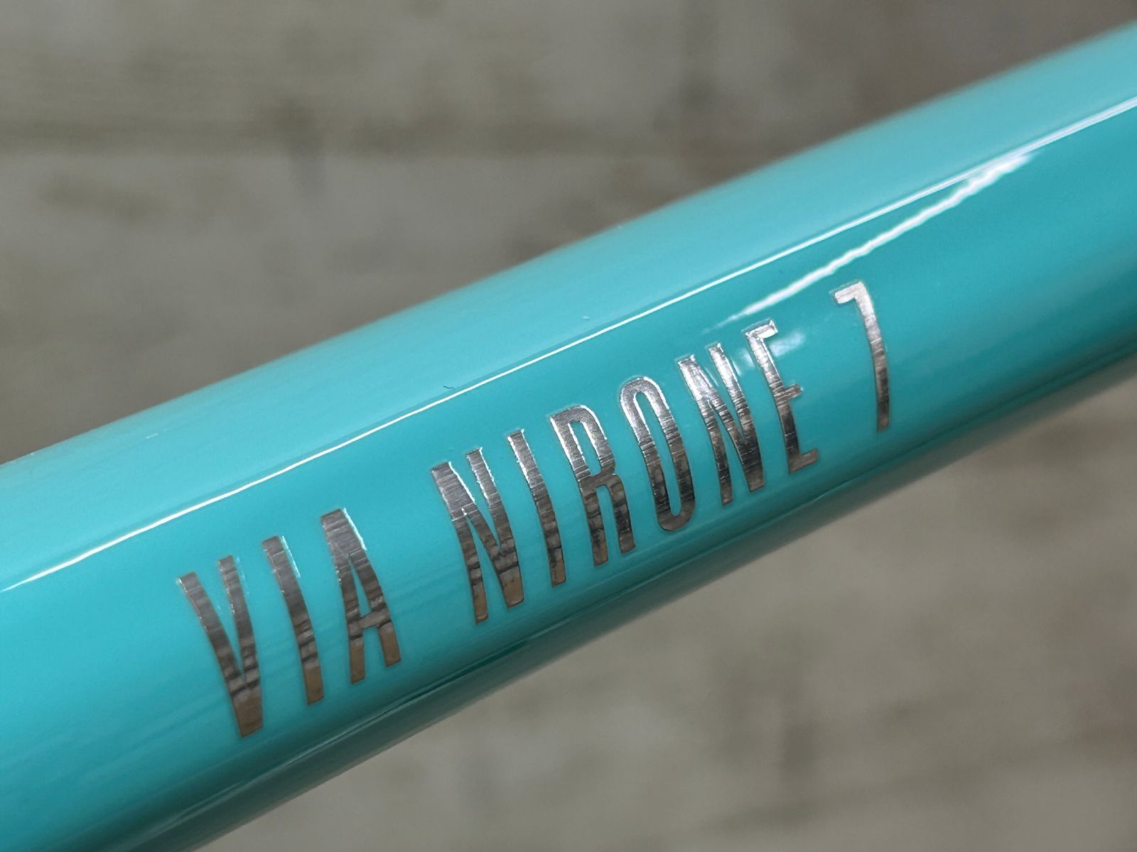 ニローネ7 ソラ完成車