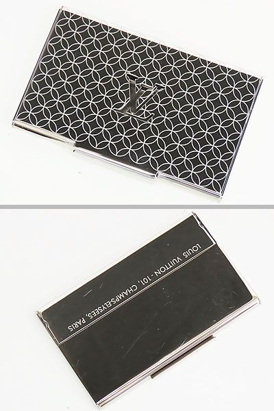 モノグラムフラワー