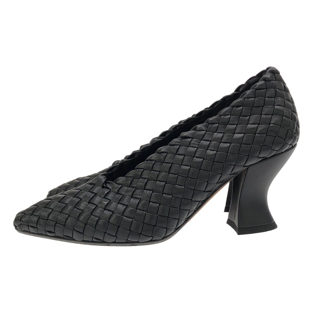 BOTTEGA VENETA ボッテガヴェネタ アーモンド イントレチャートヒール