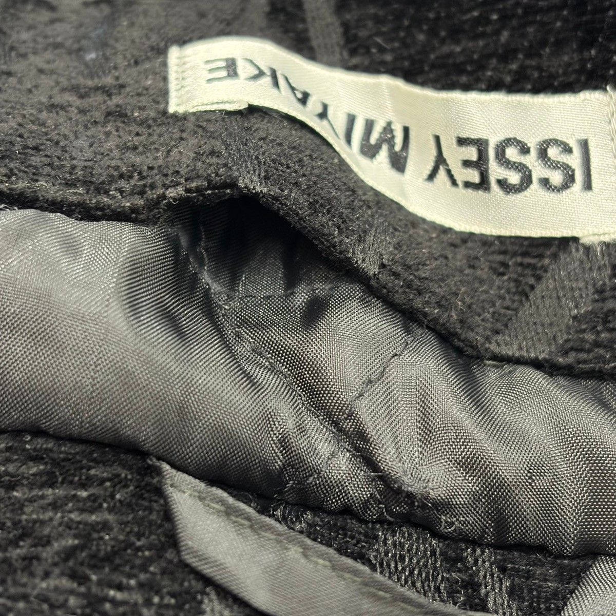 MIYAKE イッセイミヤケ