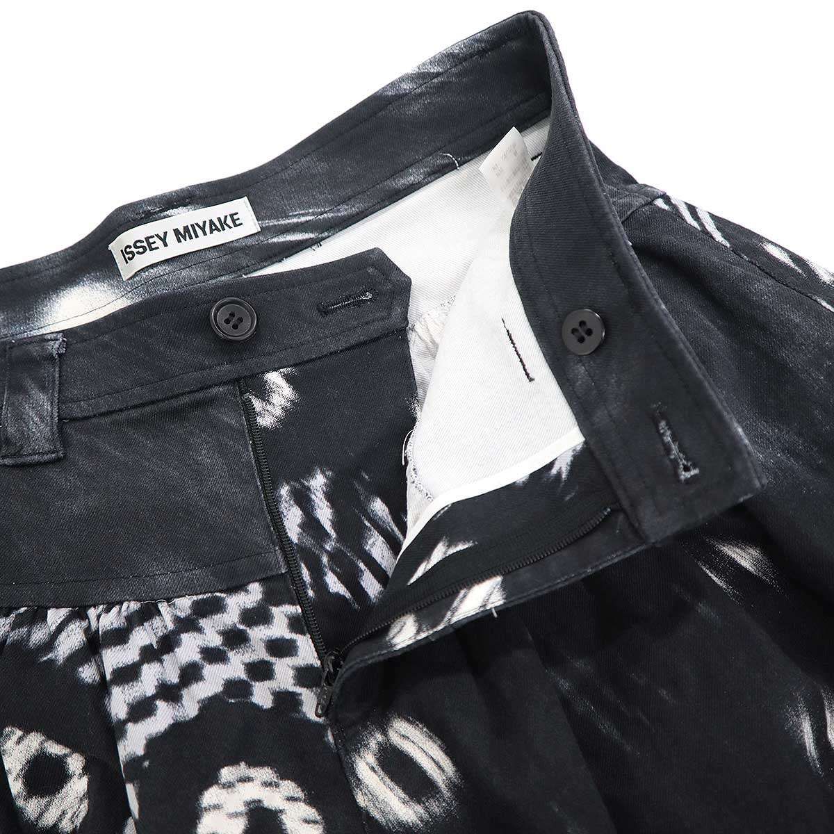 ISSEY MIYAKE イッセイミヤケ 11SS オールオーバーパターン バナナデザインパンツ IM11FF045 ブラック 2 DECORATOM_COM_BR