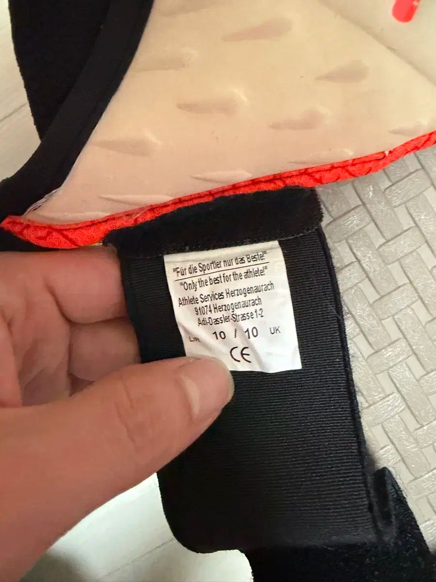 アディダス キーパーグローブ 10号 LLC-HASEGAWATOSO_COM