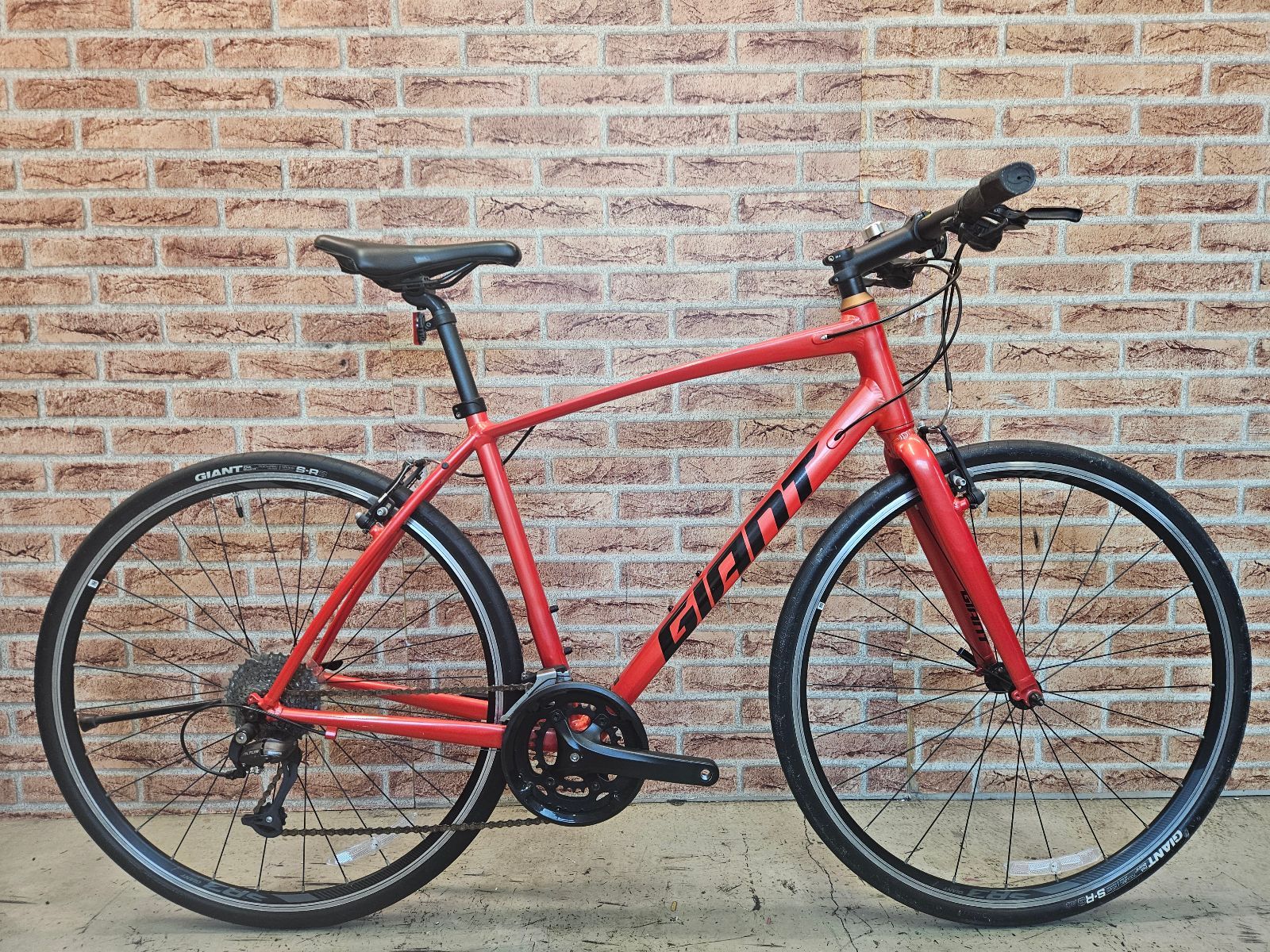 !! GIANT ESCAPE RX3 2021 size M 170-185cm ジャイアント エスケープ クロスバイク 3×9 27段変速