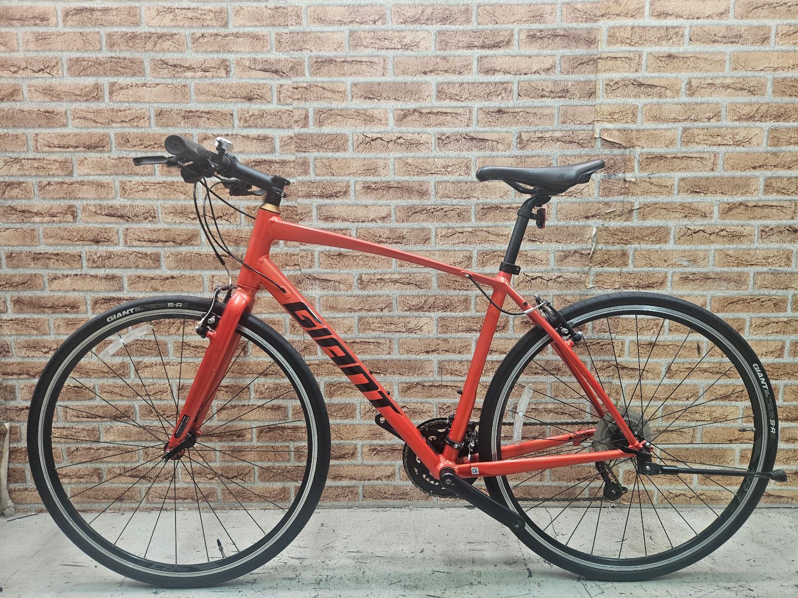 エスケープ クロスバイク