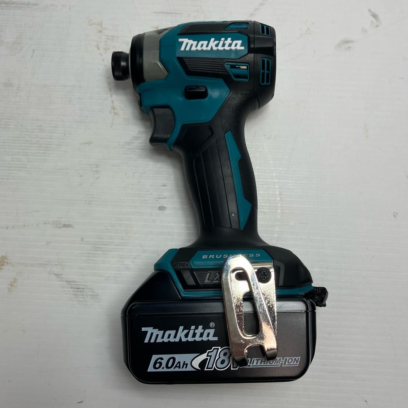 MAKITA マキタ 工具 インパクトドライバ TD173DRGX ブルー 充電器 充電池2個 ケース付 18v 6.0Ah