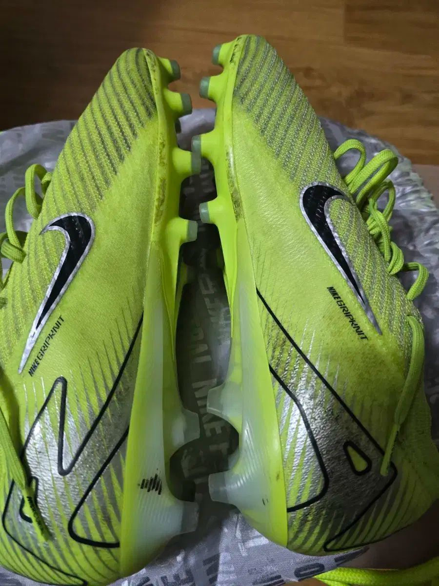 マーキュリアル