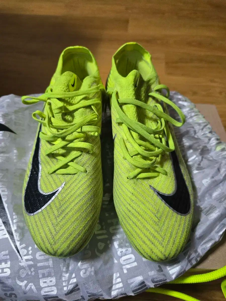 ナイキ マーキュリアル ヴェイパー 16 エリート AG 265