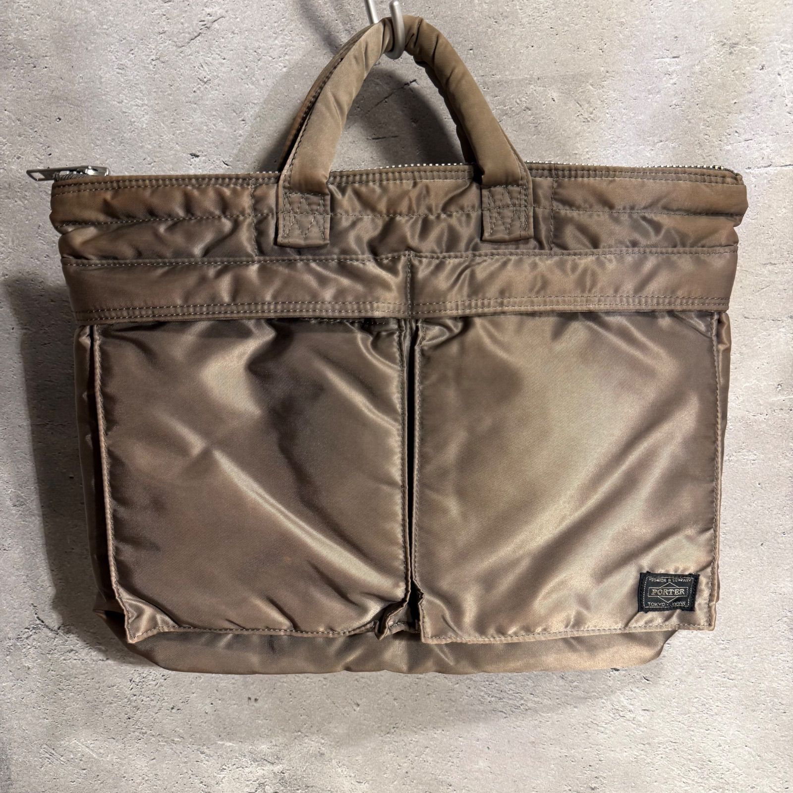 セール中 ✨PORTER✨タンカー✨ブリーフケース✨シルバー✨ビジネスバッグ
