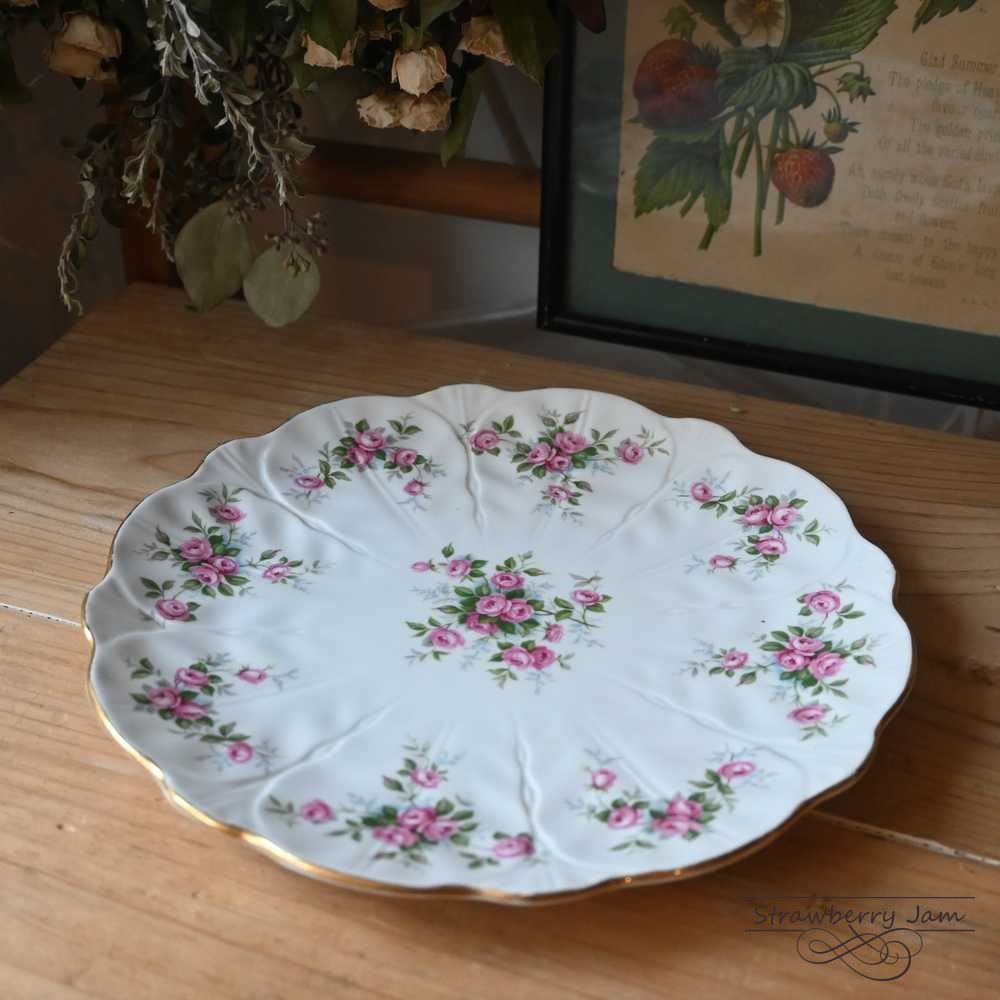 英国アンティーク　カットガラス ケーキスタンド高め 英国アンティーク カットガラス ケーキスタンド高め 食器 L3710-220