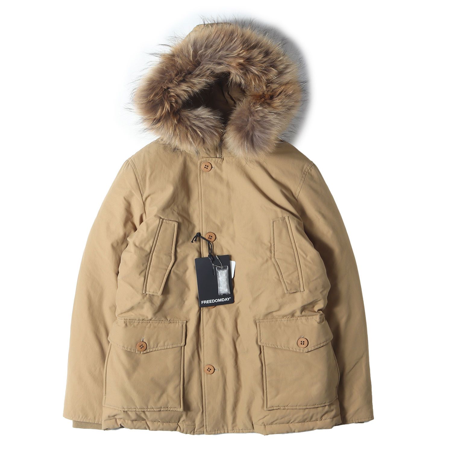 FREEDOMDAY フリーダムデイ ジャケット ベージュ サイズ:M | ラクーンファー フーデッド ダウンジャケット (NEW CAMPIGLIO 074421600-1054) | アウター コート【メンズ】【K4618】 FREEDOMDAY フリーダムデイ ジャケット ベージュ サイズ:M | ラクーン