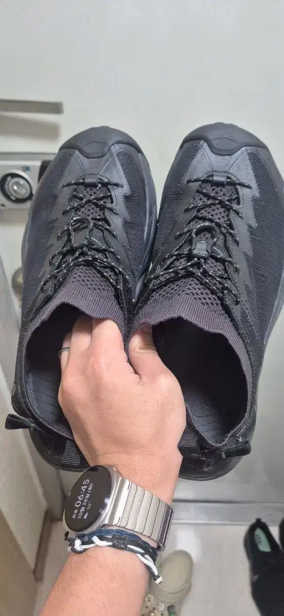 275 HOKA ONE ホカオネオネ ホパラ 2 ブラック